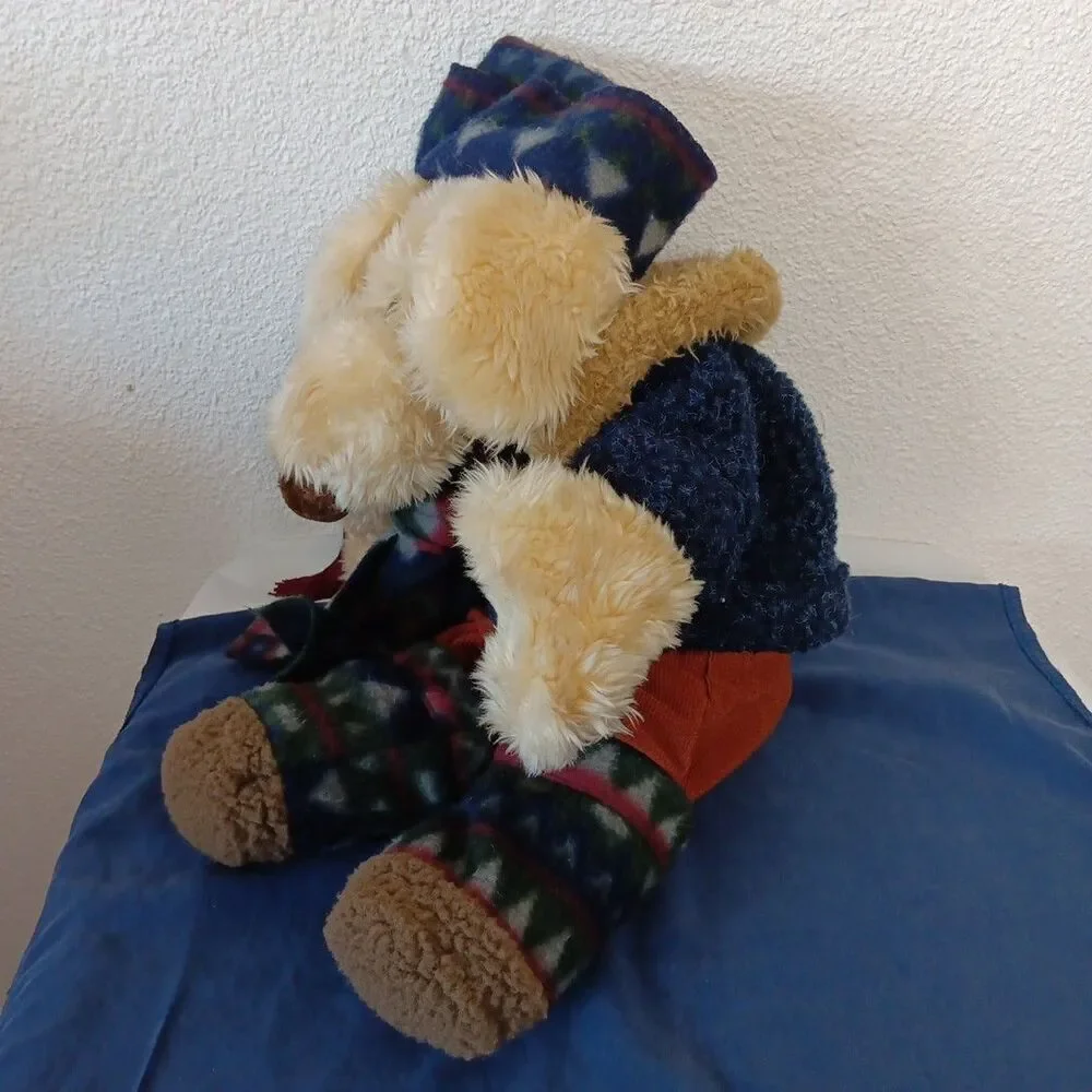 1997 Le Mutt Dog Plush Floppy Dog Outfit Pants Shoes Jacket Stocking Cap Fleece